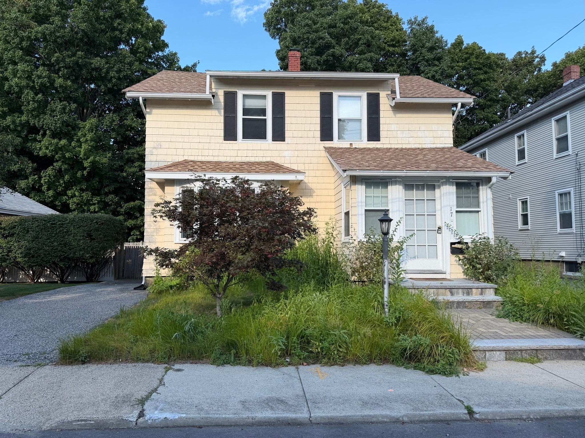 17 Russell Rd