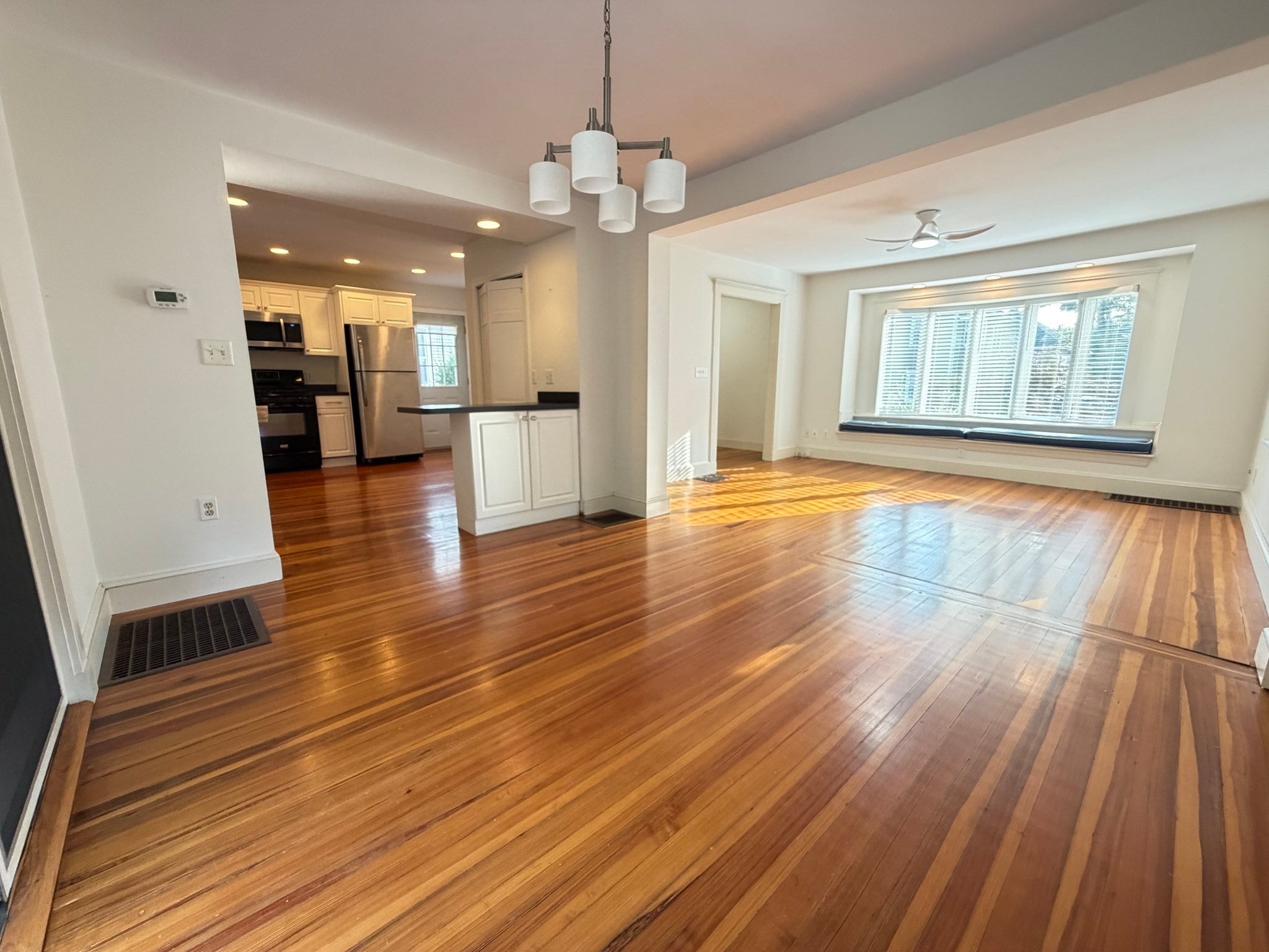 17 Russell Rd, Winchester, MA, 17 Russell Rd, Winchester, MA Photo #7