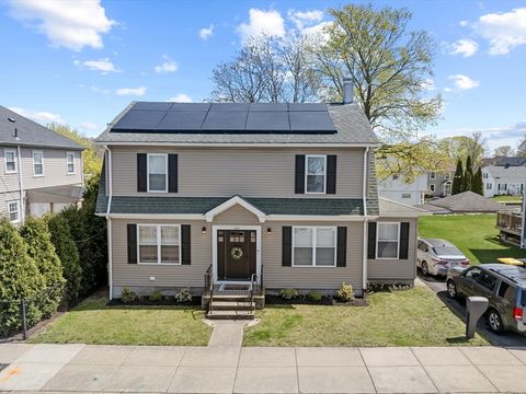 923 Robeson St Fall River MA 02720
