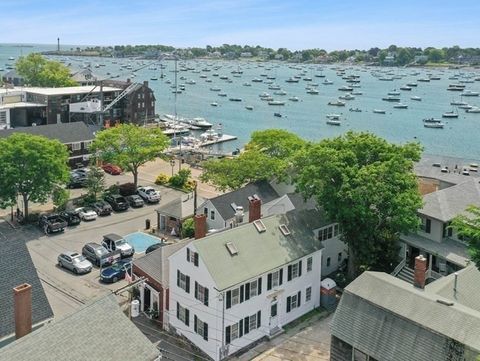 61 Front St 2 Marblehead MA 01945