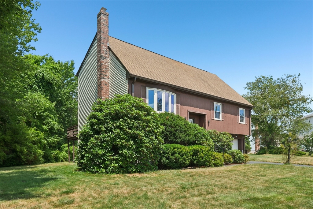 9 Thomas Salamone Circle