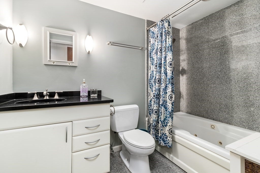 111 Beach Street #3D, Boston, MA Photo #8