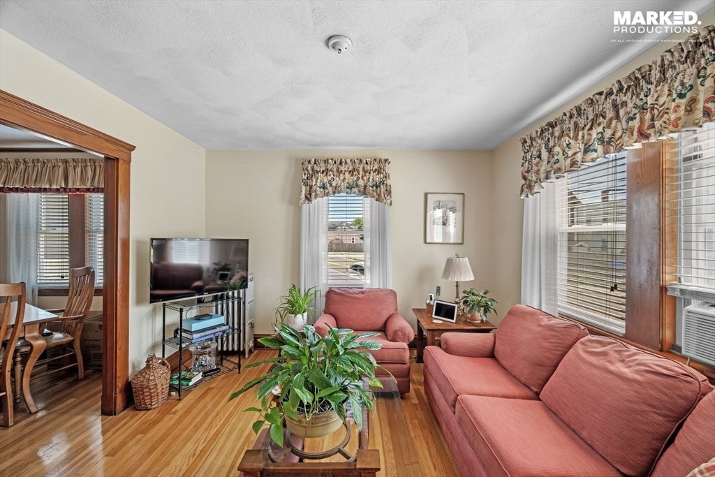 354 Lynn St