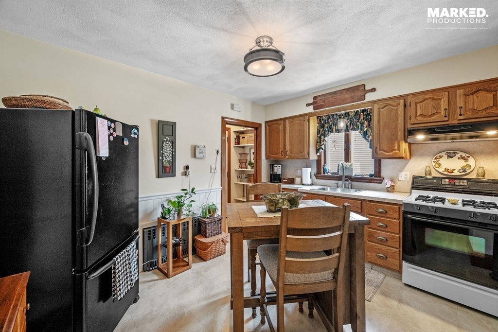354 Lynn St, Malden, MA, 354 Lynn St, Malden, MA Photo #9