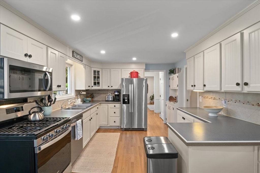 40 North Hill Drive