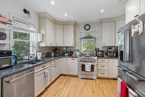 466 Lincoln St Marlborough MA 01752
