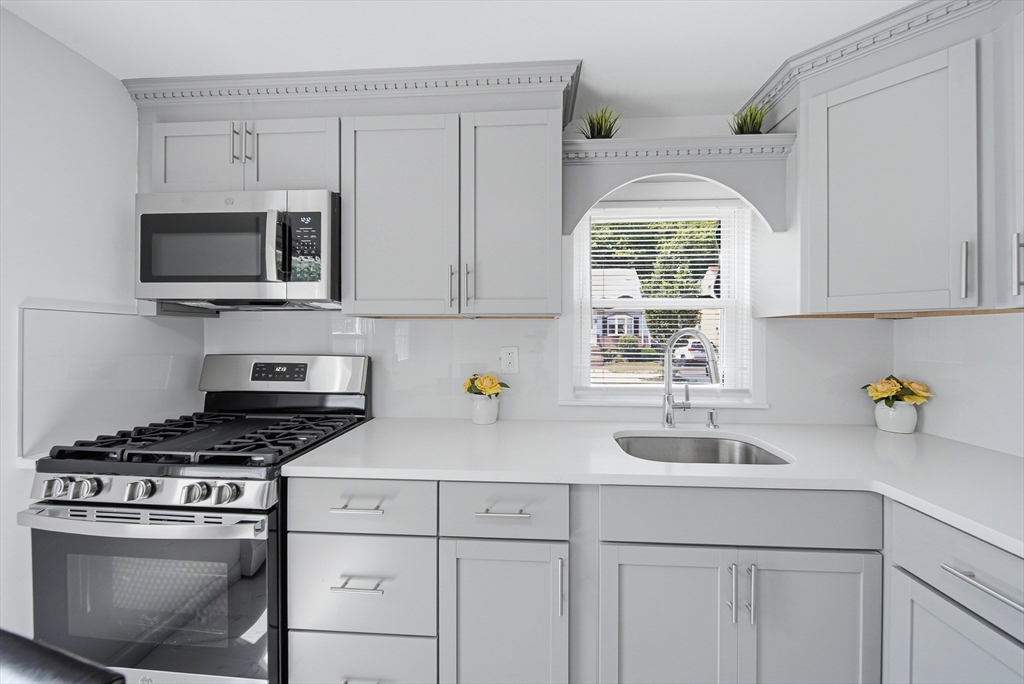 42 Windham Road, Boston, MA Photo #8