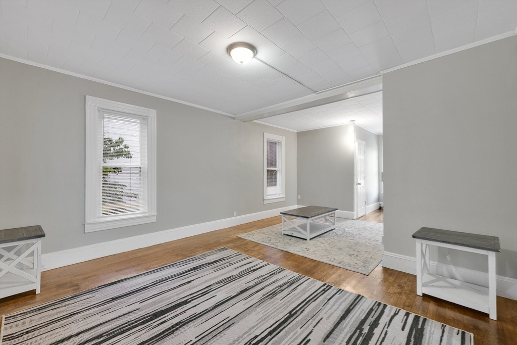 201 Locust St