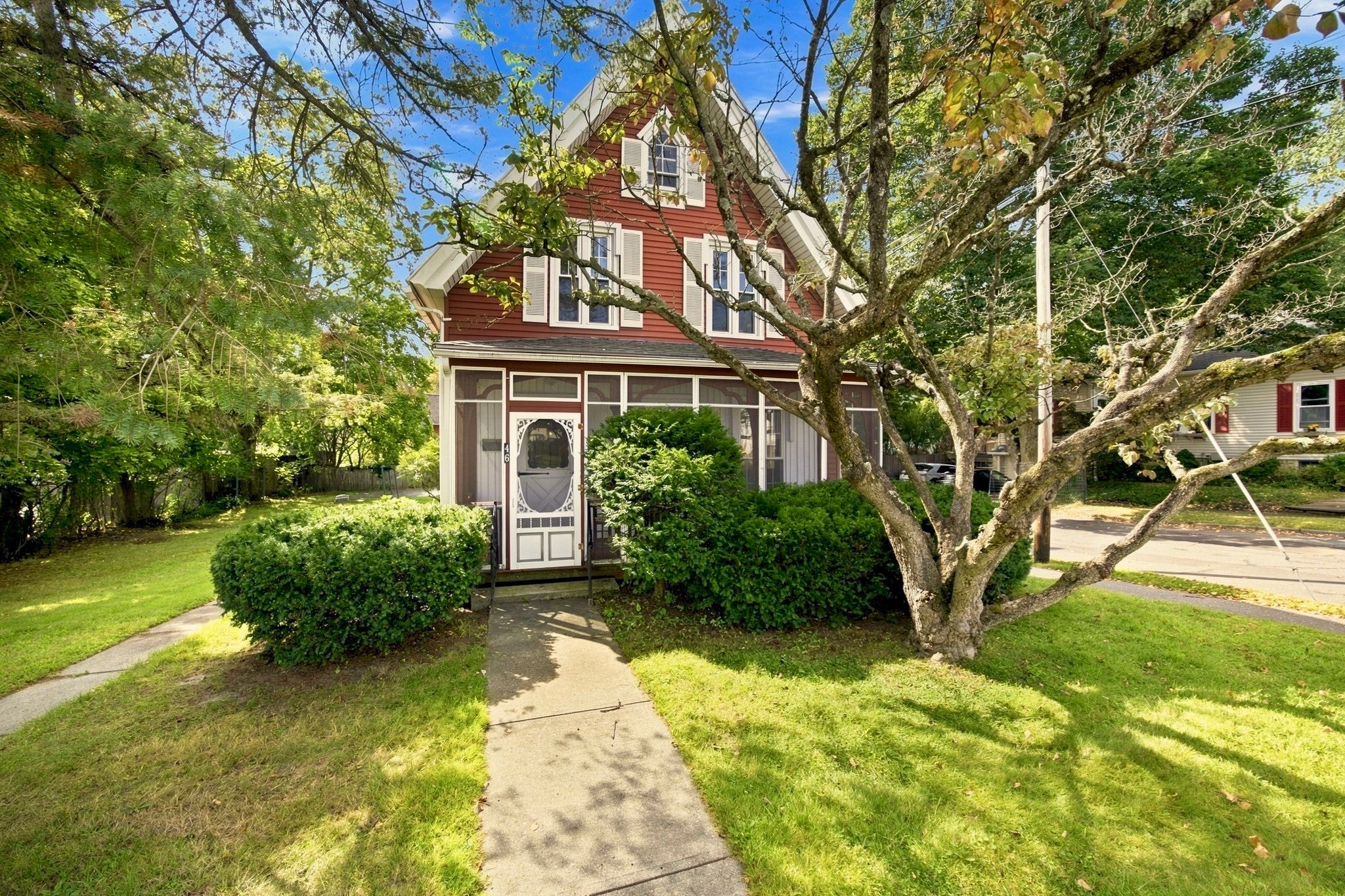 Photo of 46 Finn St, Northampton, MA