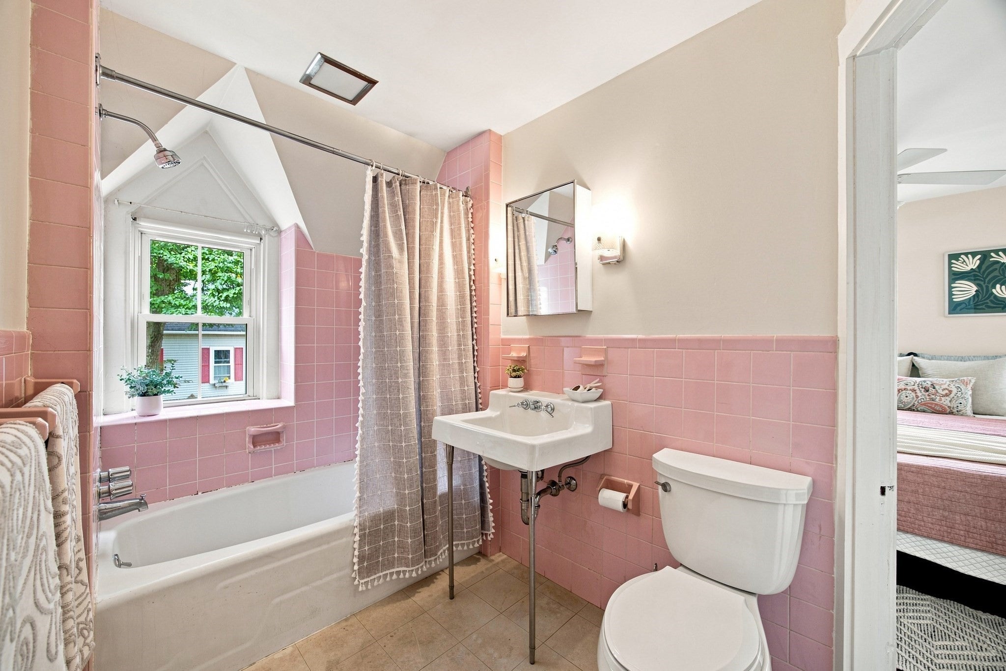 46 Finn St, Northampton, MA, 46 Finn St, Northampton, MA Photo #26