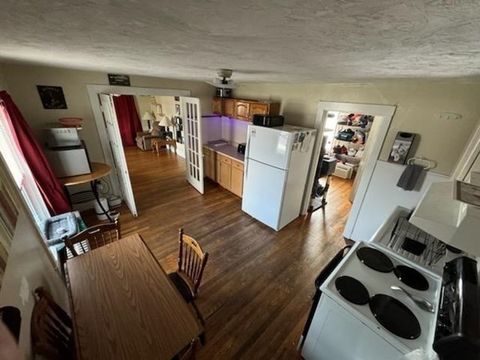 169 Main 1 Avon MA 02322