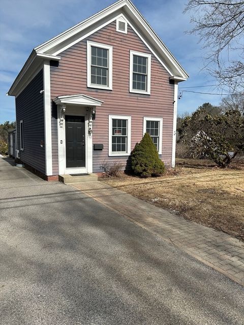 782 Salem St Groveland MA 01834