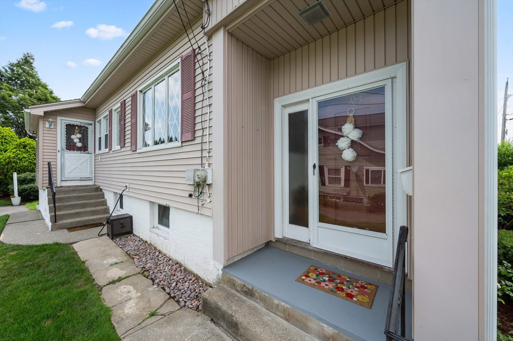 34 Rollinson Road