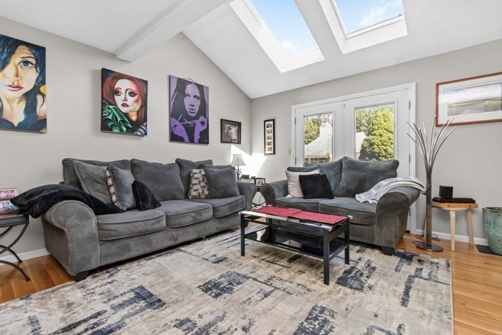 28 Pemberton St #B, Walpole, MA, 28 Pemberton St #B, Walpole, MA Photo #8