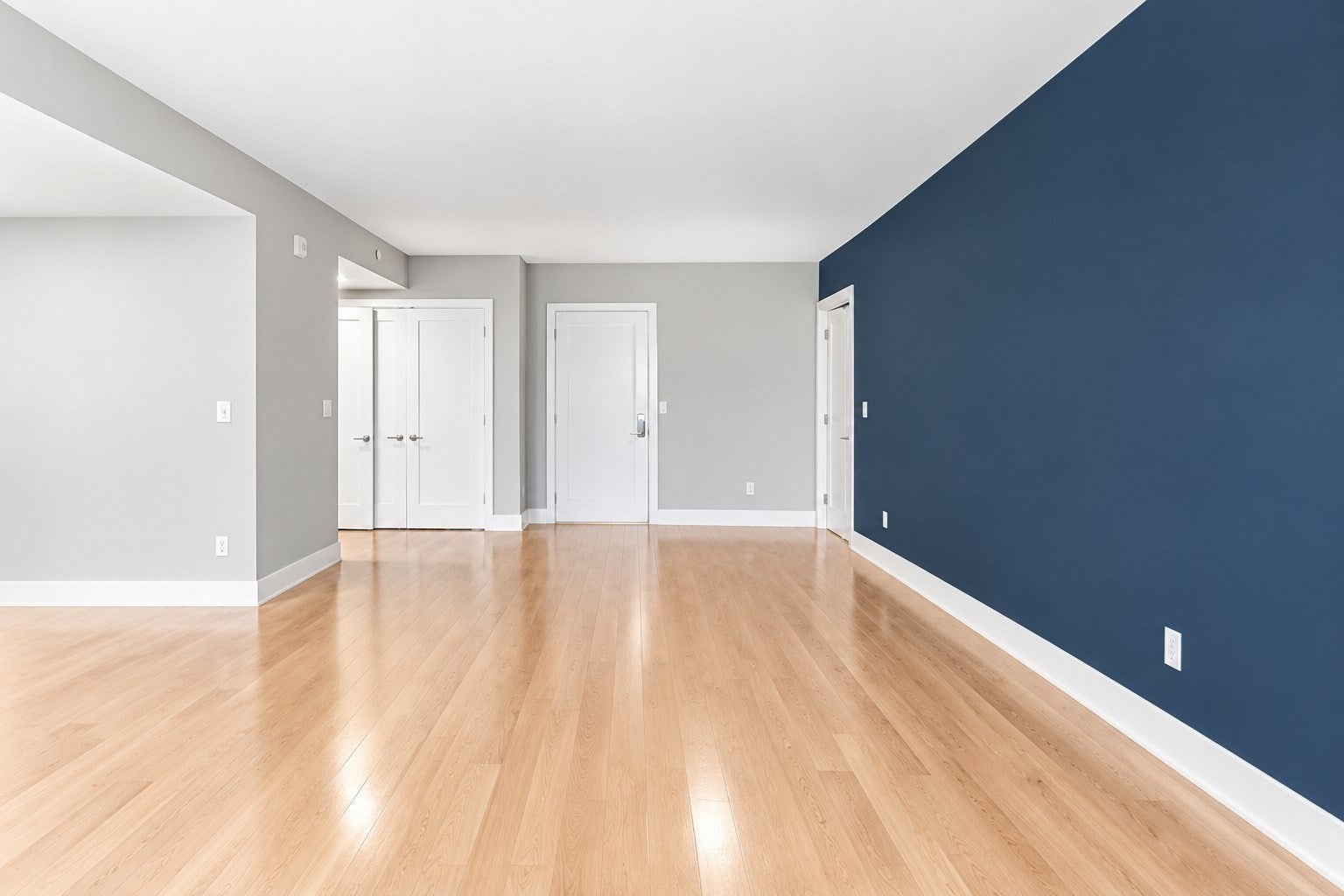 932 Broadway 208