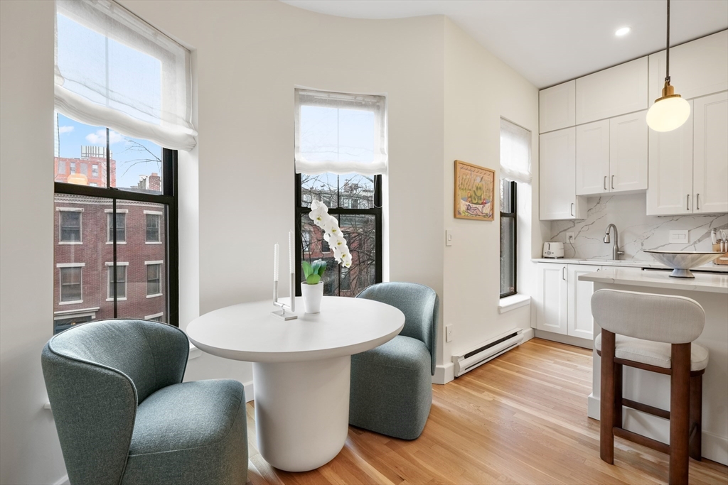 236 W Canton St 4