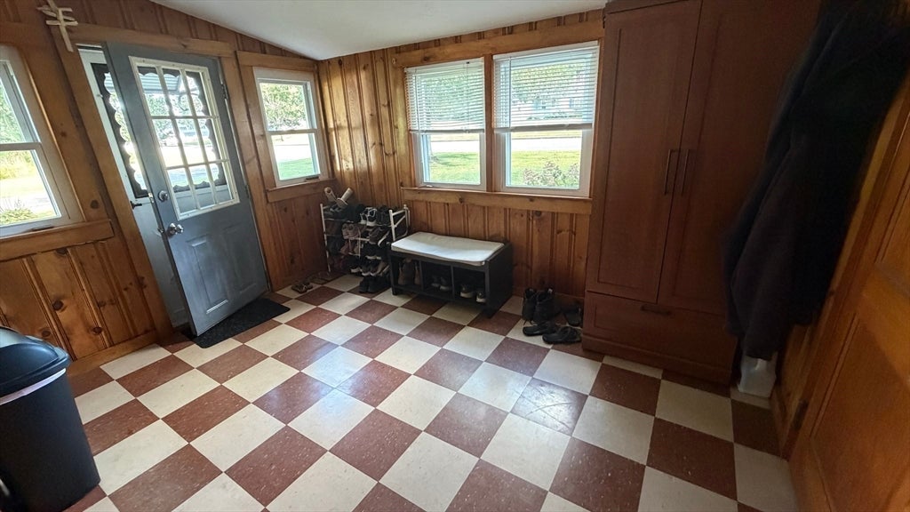 142 W Main St, Spencer, MA, 142 W Main St, Spencer, MA Photo #7