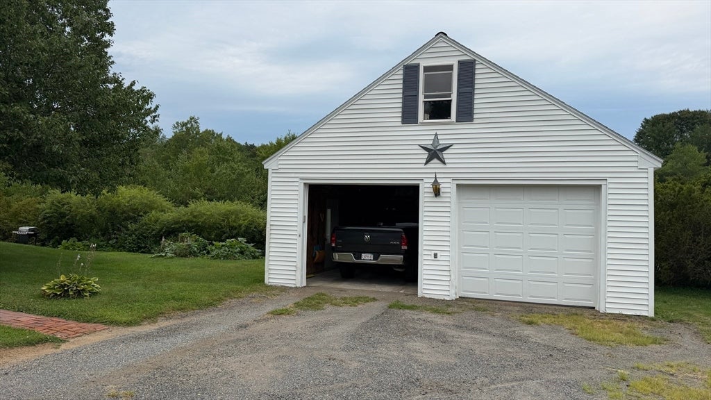 142 W Main St, Spencer, MA, 142 W Main St, Spencer, MA Photo #4