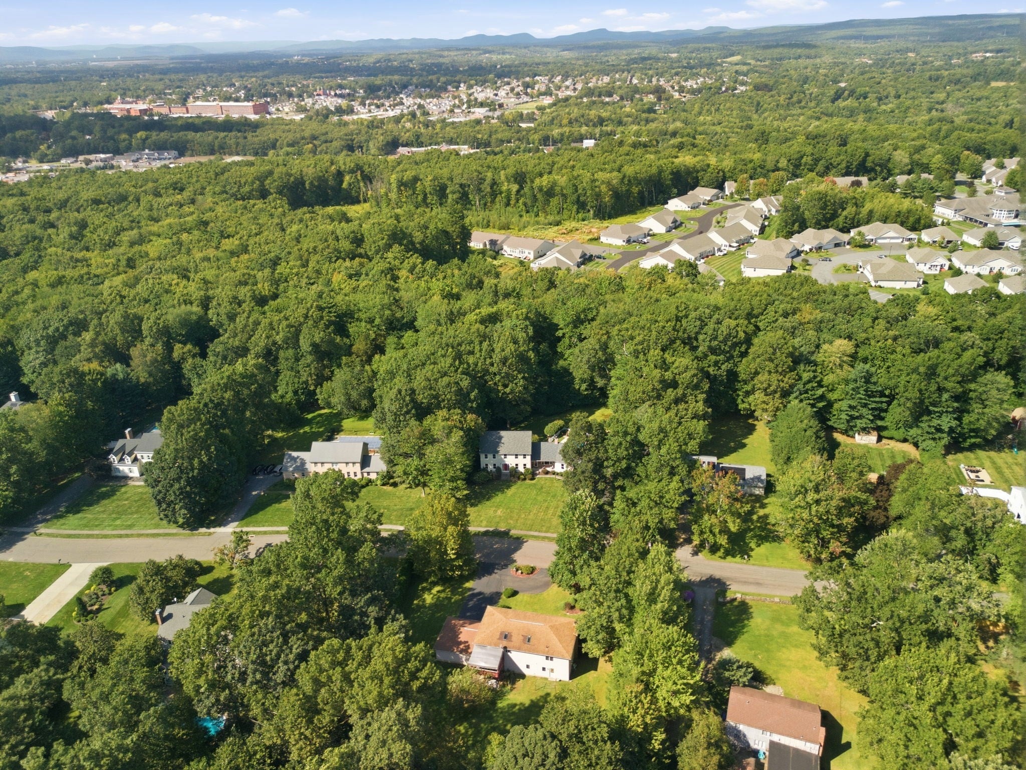 22 Grassy Meadow Rd, Wilbraham, MA, 22 Grassy Meadow Rd, Wilbraham, MA Photo #38