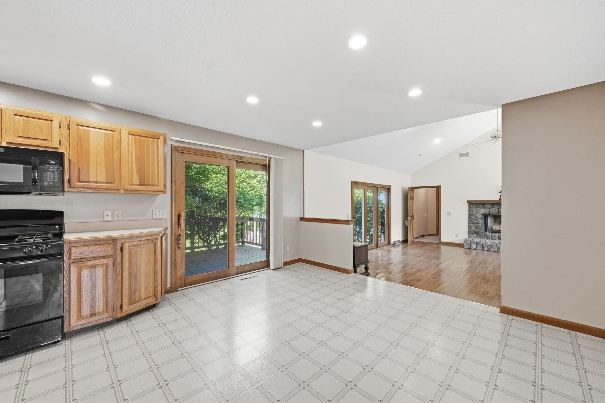 22 Grassy Meadow Rd, Wilbraham, MA, 22 Grassy Meadow Rd, Wilbraham, MA Photo #14