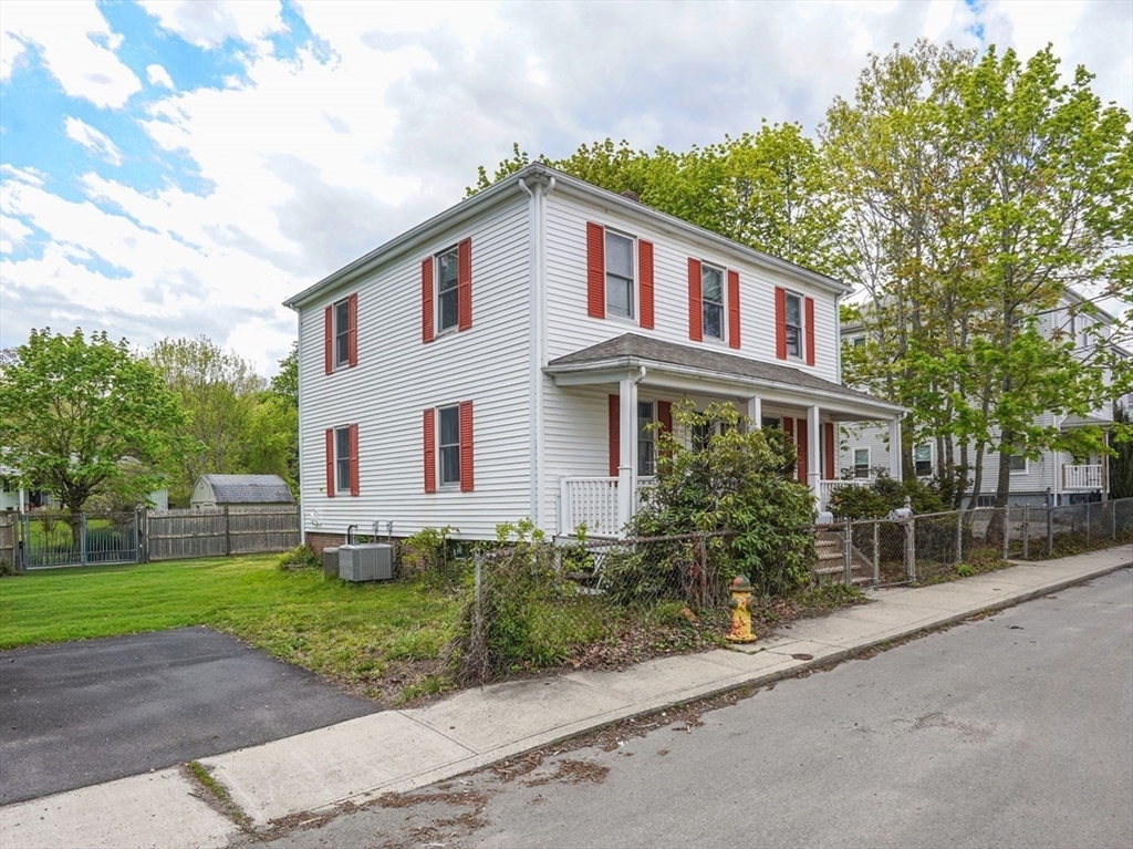 21 Forest Avenue Ct