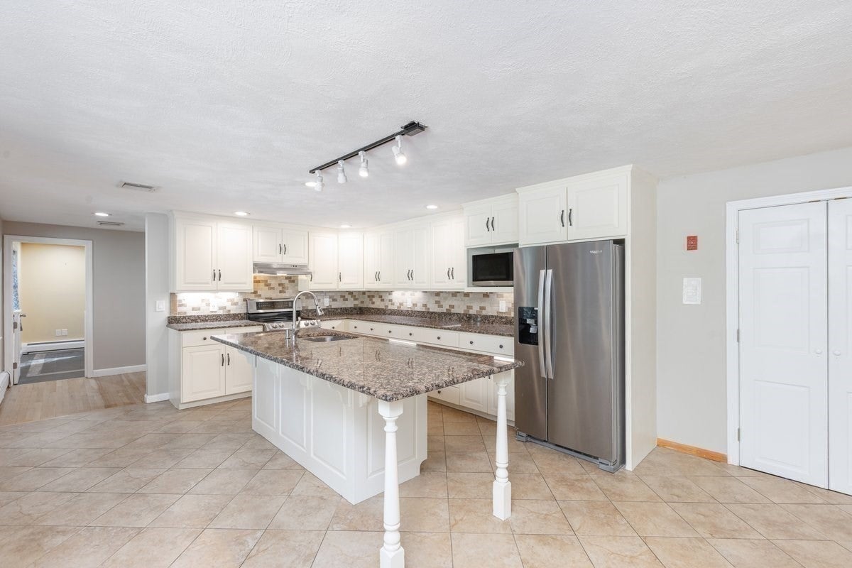 24 Silvermine Road, Boxford, MA, 24 Silvermine Road, Boxford, MA Photo #12