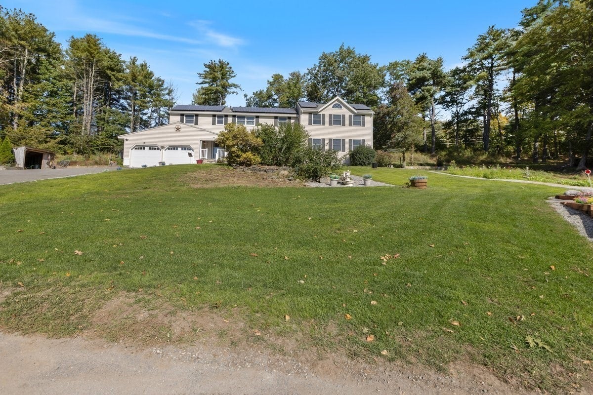 24 Silvermine Road