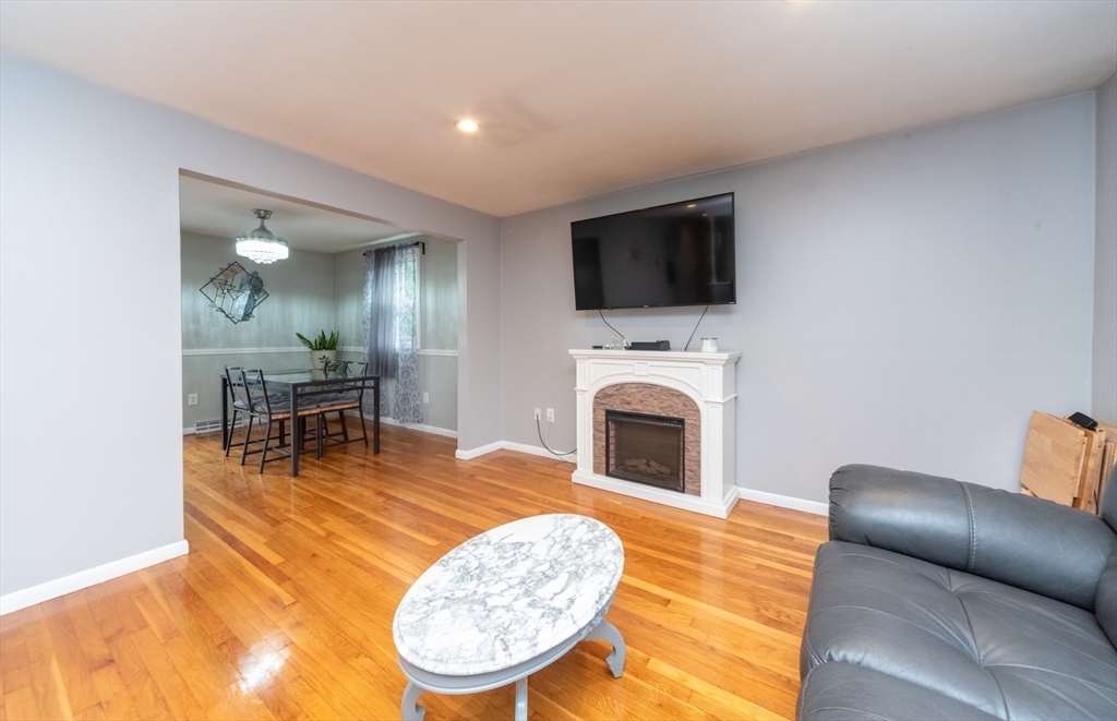 13 Westgate Rd