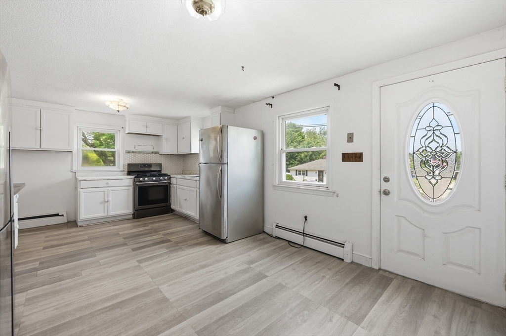 95 Lillian Ter