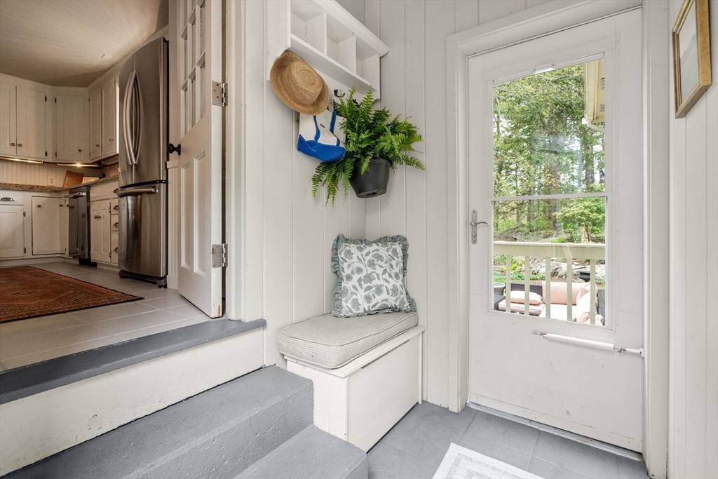 123 Harding Street, Medfield, MA Photo #11