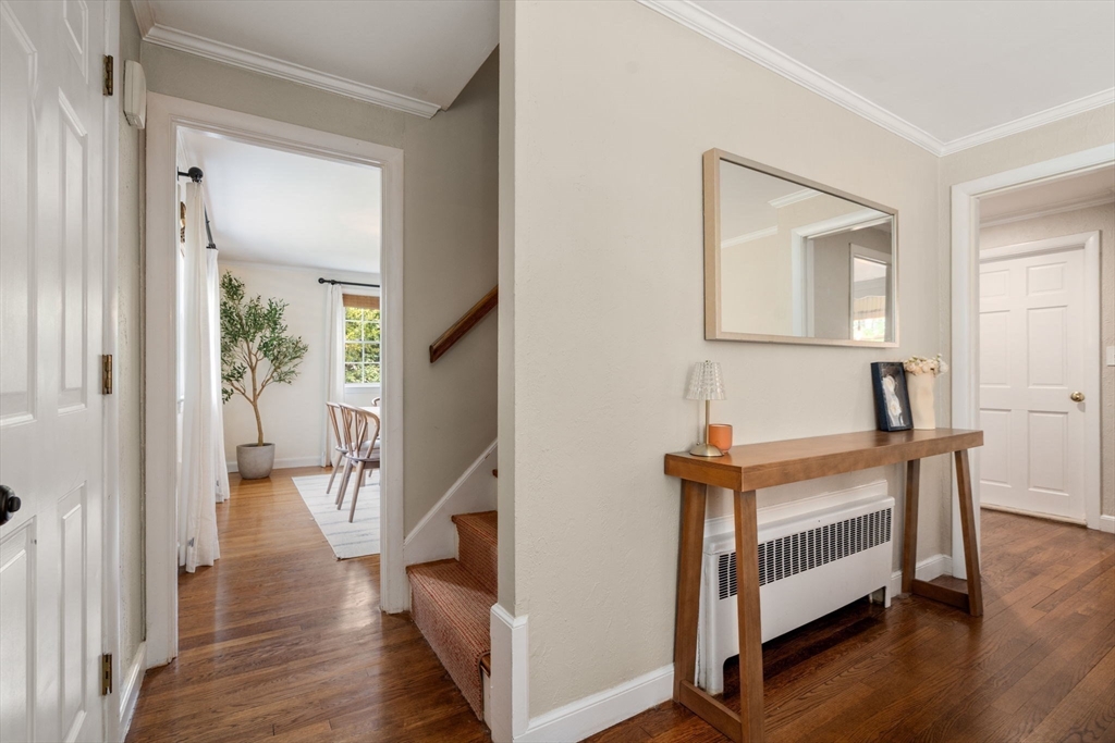 123 Harding Street, Medfield, MA Photo #4