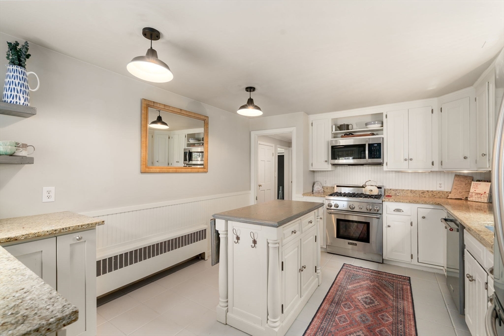 123 Harding Street, Medfield, MA Photo #8
