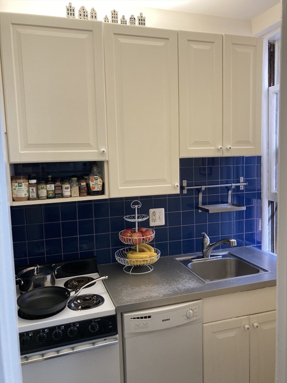 21 Beacon Street 11FL