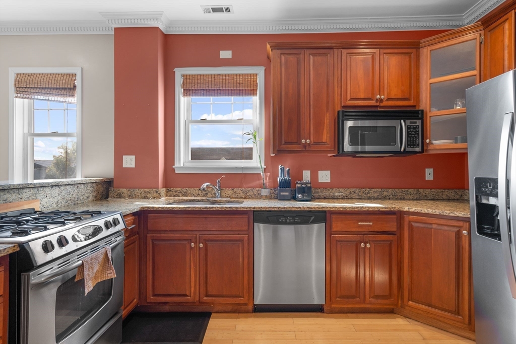 41 Standish St 3