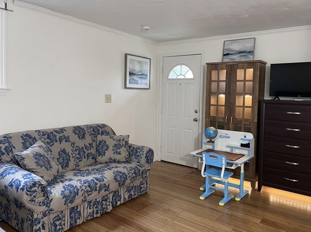 623 Cummins Hwy #B, Boston, MA Photo #5