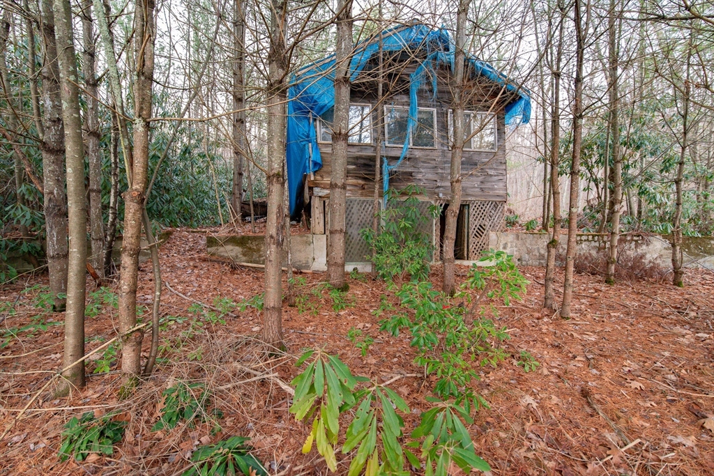 34R Tucker Ln