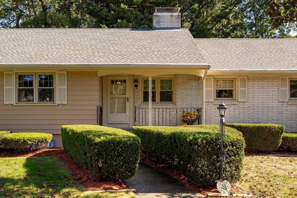 39 Walsh Ave