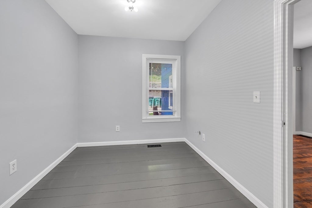 28 Institute St, Fitchburg, MA, 28 Institute St, Fitchburg, MA Photo #7