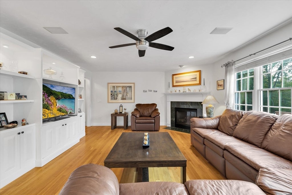 58 Fox Crossing Rd, Brewster, MA, 58 Fox Crossing Rd, Brewster, MA Photo #5