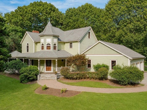 Photo of 5 Captain Harris Dr, Freetown, MA 02702 (MLS # 73562451)