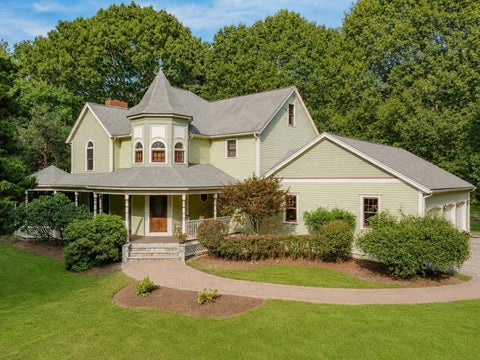 Photo of 5 Captain Harris Dr, Freetown, MA 02702 (MLS # 73562451)