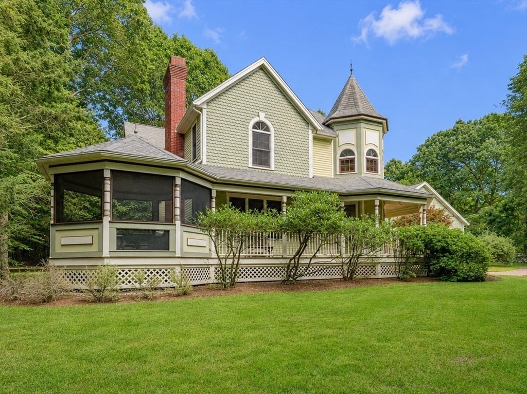 5 Captain Harris Dr