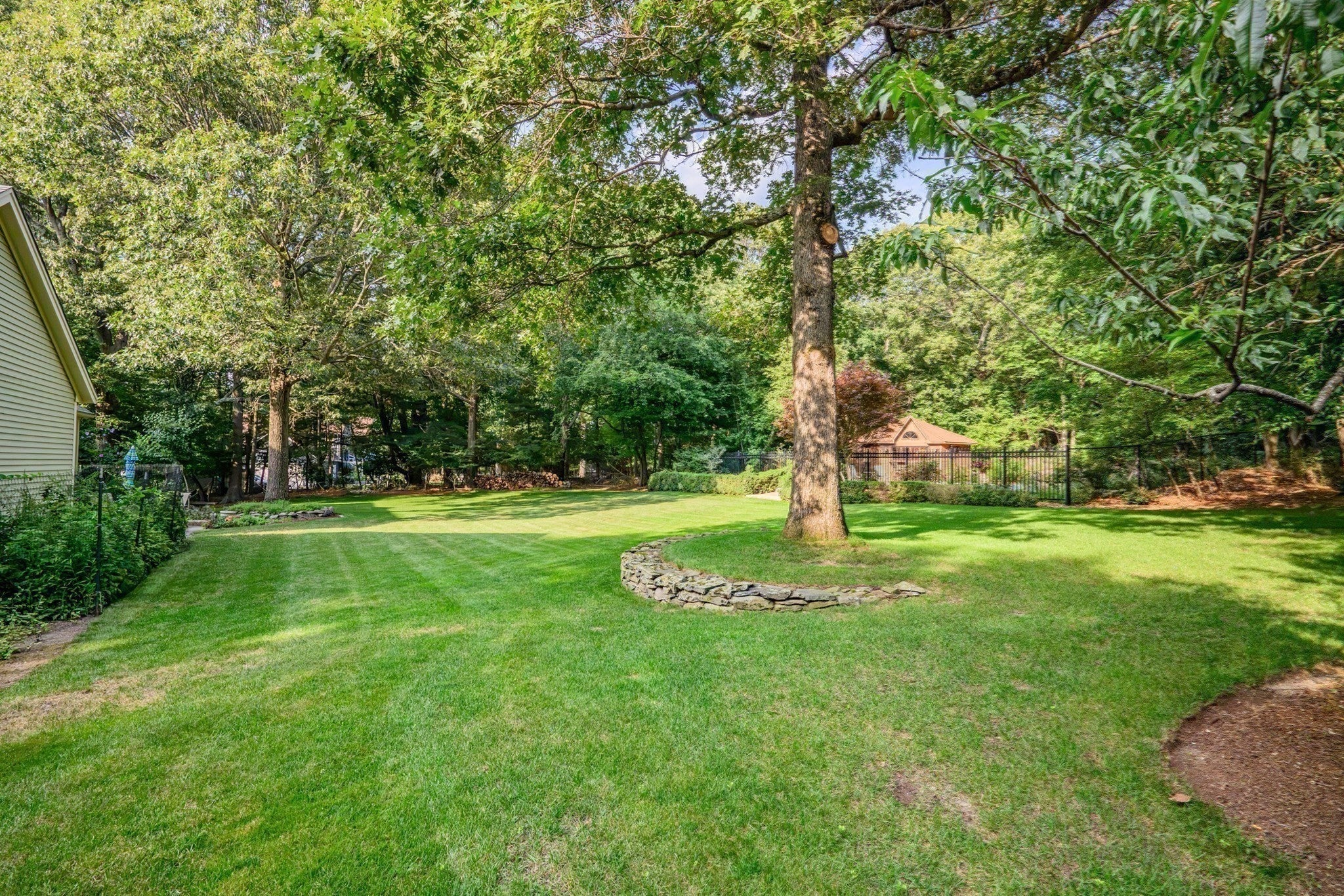5 Captain Harris Dr, Freetown, MA Photo #11