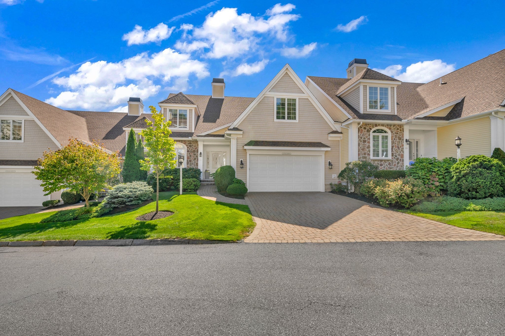Photo of 31 Ivana Dr, Andover, MA