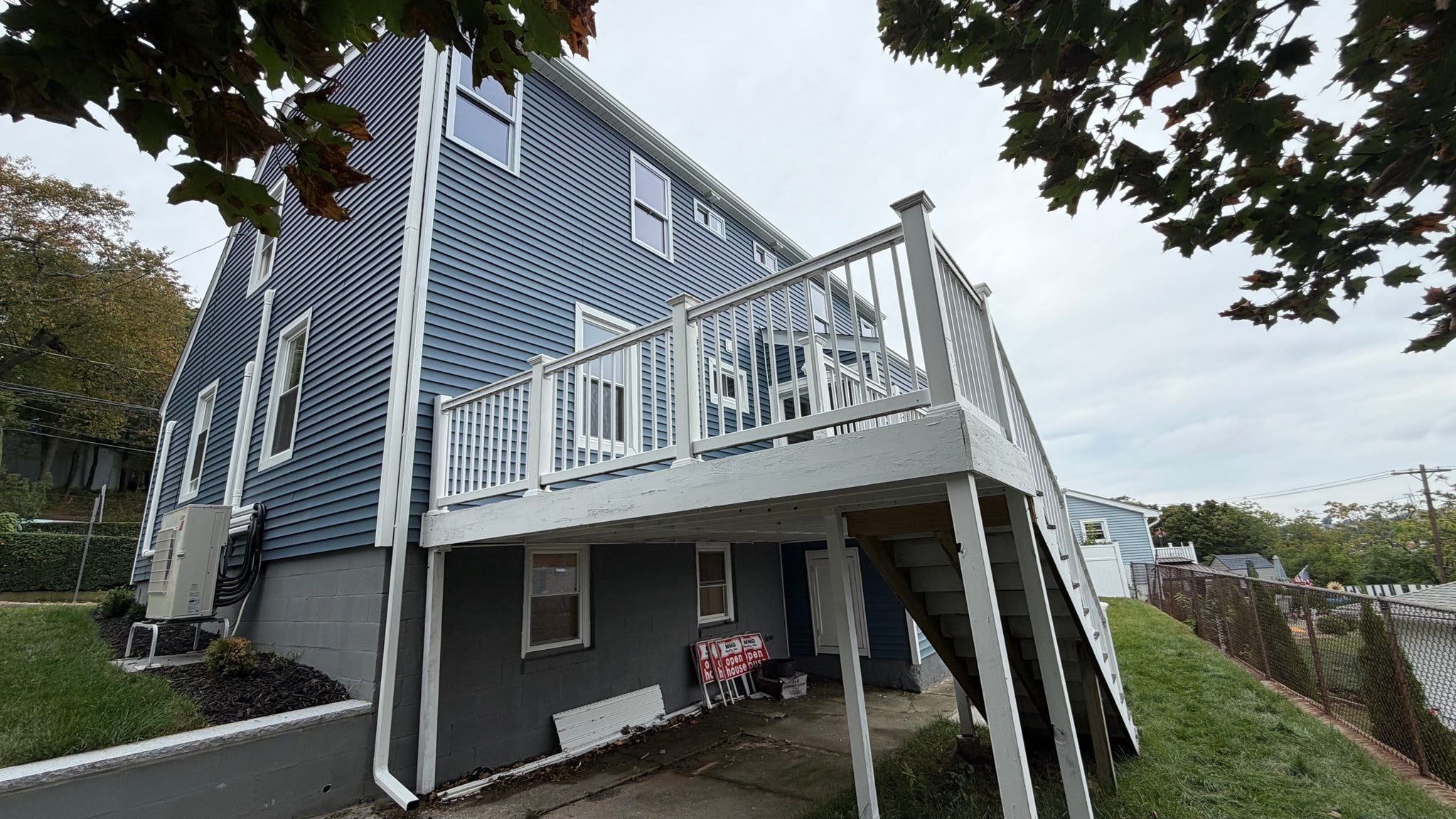 9 Crestway Rd