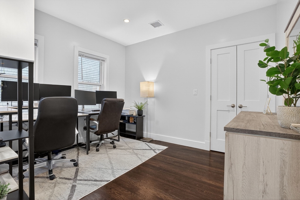 319 Forest Hills Street #2, Boston, MA Photo #21