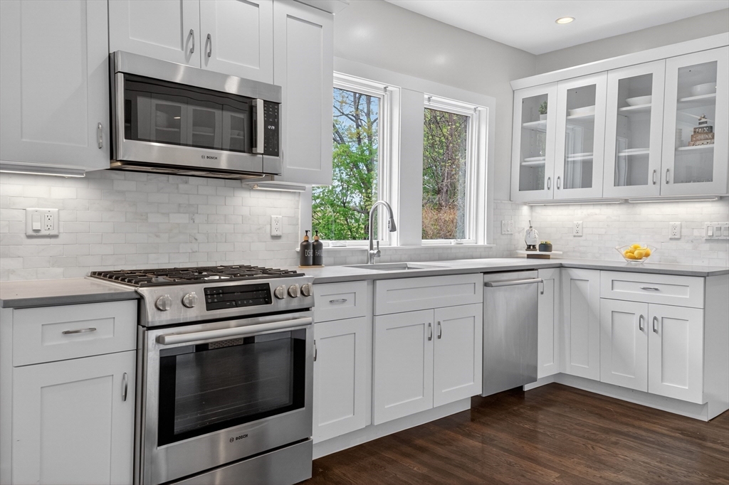 319 Forest Hills Street #2, Boston, MA Photo #11