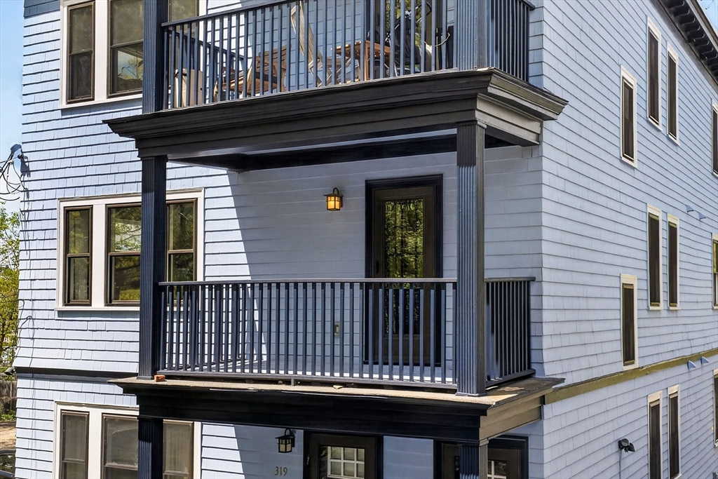 319 Forest Hills Street #2, Boston, MA Photo #24