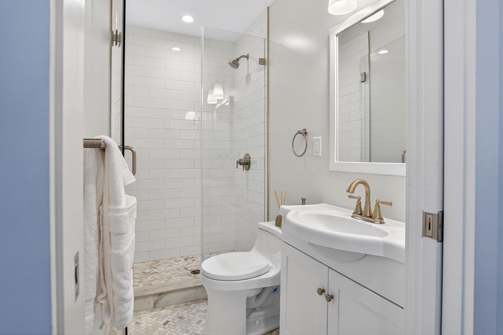319 Forest Hills Street #2, Boston, MA Photo #19
