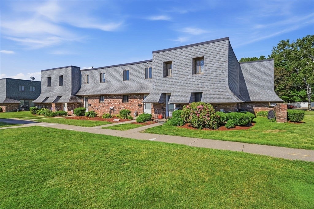 117 Beekman Drive #117, Agawam, MA, 117 Beekman Drive #117, Agawam, MA Photo #1